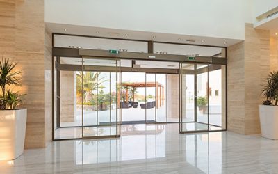 7 Benefits of Installing Automatic Doors for Your Commercial Property